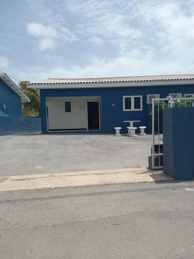 Blue Apartments Willemstad Exterior photo